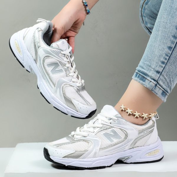 کتونی نیوبالانس 530 سفید نقره ای زنانه 530 new balance کد 67689