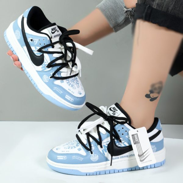 کتونی نایک زنانه مدل دو بند stussy آبی سفید کد 001683