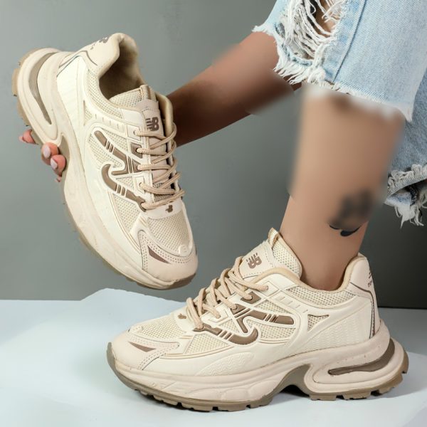 کتونی اسپرت زنانه مدل نیوبالانس 997 رنگ کرم نسکافه ای کد 12288