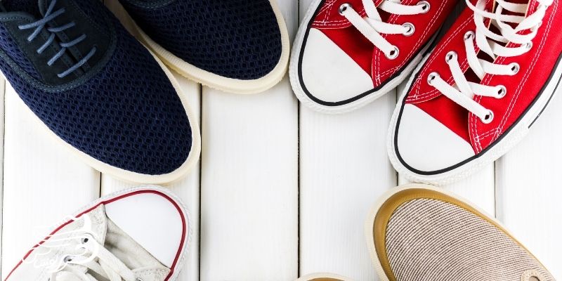 چگونه رنگ کتونی را با لباس ها هماهنگ کنیم؟